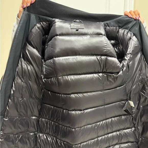 Mackage Black Puffer Coat with silver fox Fur Trim - Picture 8 of 9